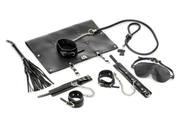 Bondage-Set Ledertasche