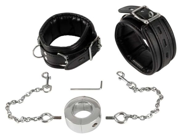 Hand Cuffs & Cock Ring Handfesseln plus Penisring mit Karabinerketten fetish ...